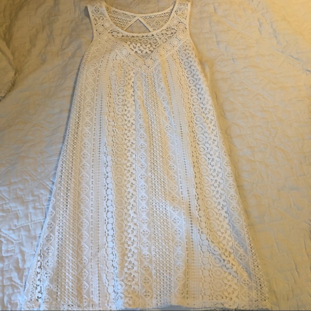 Target xhilaration white lace dress xs keyhole
